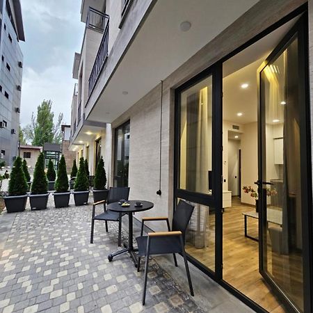 Orion Aparthotel Erivan Dış mekan fotoğraf