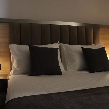 Orion Aparthotel Erivan Dış mekan fotoğraf