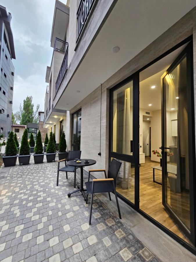 Orion Aparthotel Erivan Dış mekan fotoğraf