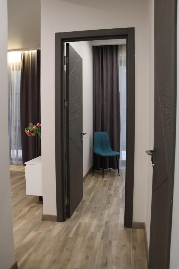 Orion Aparthotel Erivan Dış mekan fotoğraf